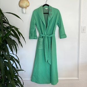 Vintage green house coat